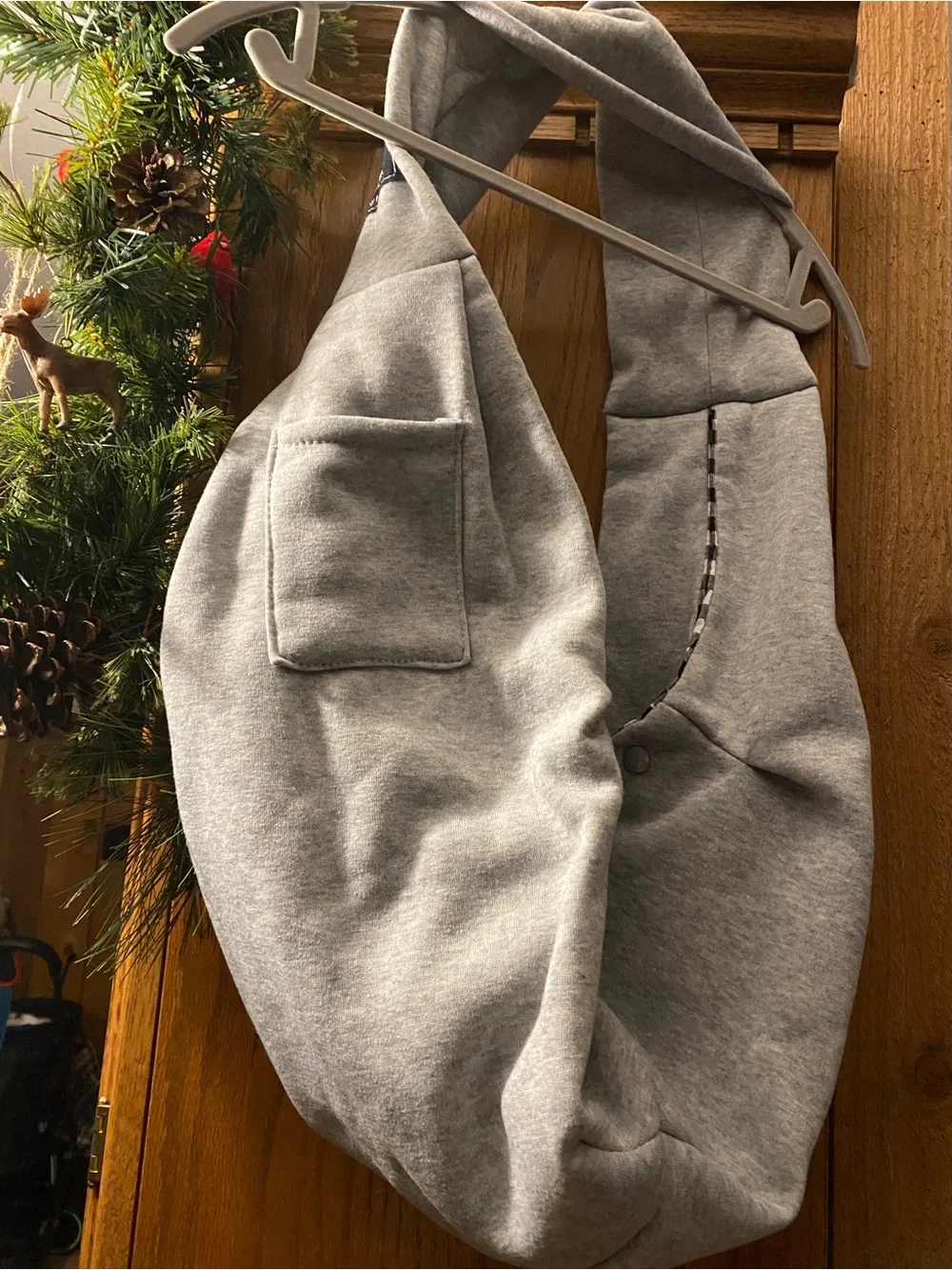 Gray Pet Sling Carrier – Comfortable Hands-Free Cat Travel Sling